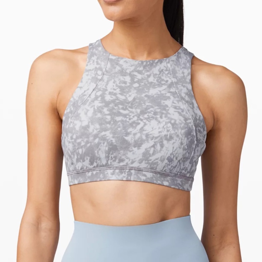Lululemon Free to be Serene Sports Bra size 4